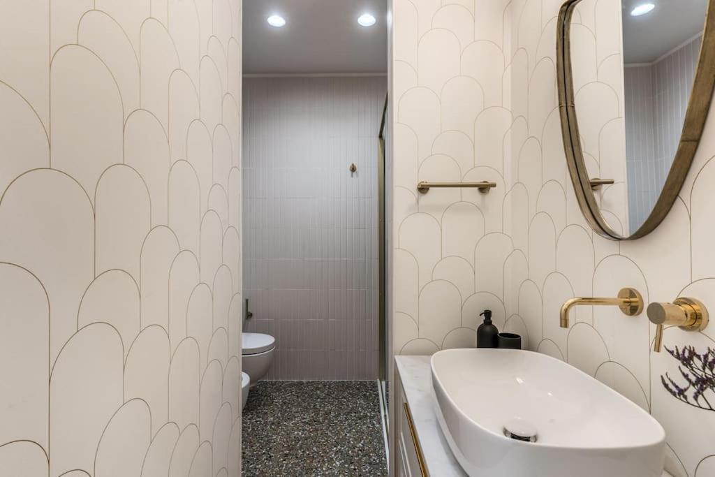 Appartamento 3 Bedroom Via Genova Monti Area Roma