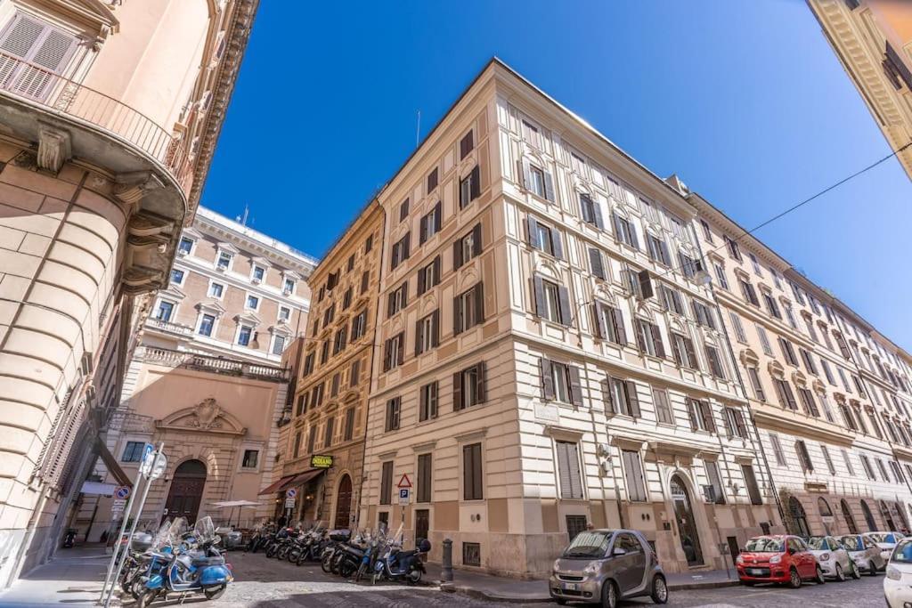 3 Bedroom Via Genova Monti Area Appartamento Roma